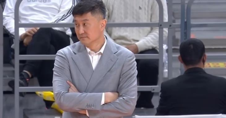 世界杯赛事直播投注-广东队二连败,双小外48+18发挥出色,萨林杰离队倒计时