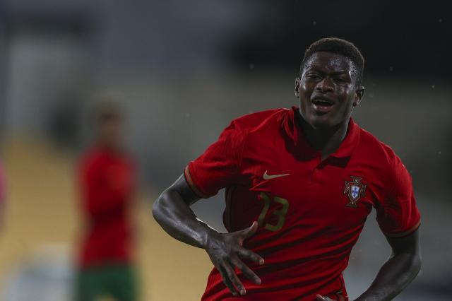 世界杯app注册下载-葡超夺冠又打欧洲杯 努诺·门德斯涨价 至少5000万